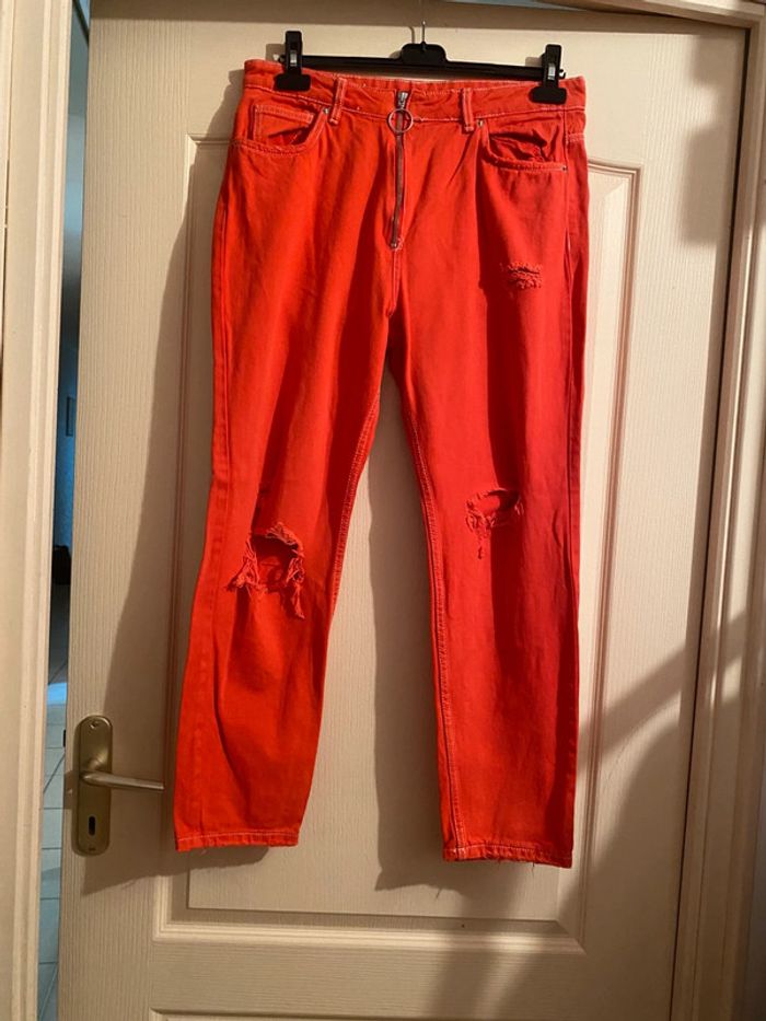 Jeans rouge T42