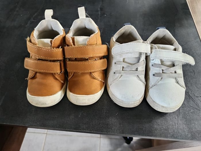 Paires de chaussures In extenso