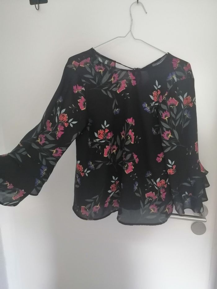 Haut femme t36 - photo numéro 2