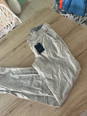 Superbe Chino pantalon Anthony Garçon Beige taille 40 neuf avec étiquette