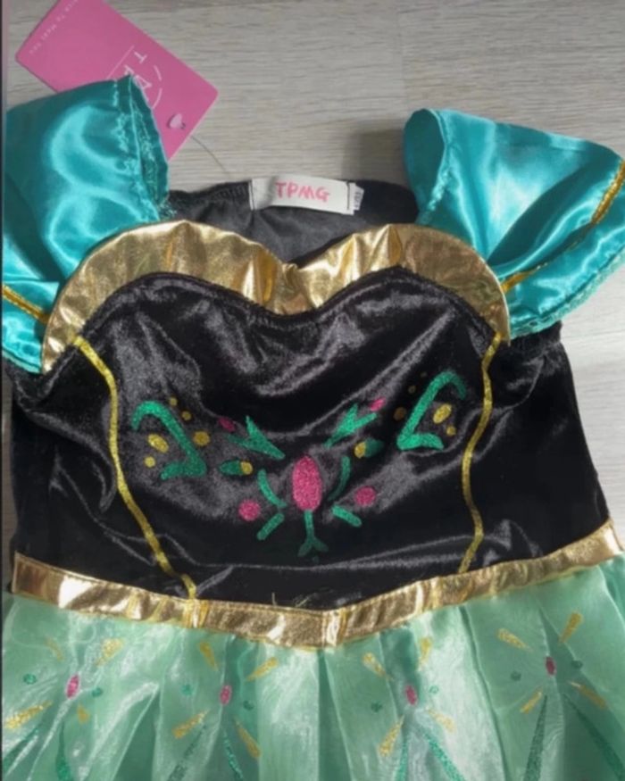 Robe Frozen 5 ans - photo numéro 3