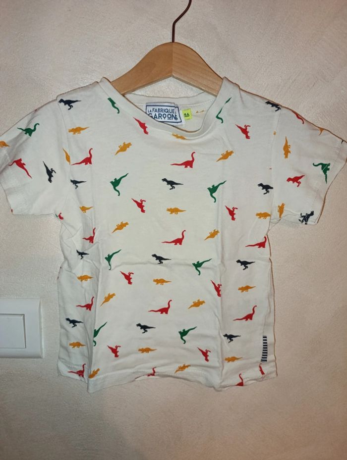 Tee shirt la fabrique des garçons taille 4 ans neuf