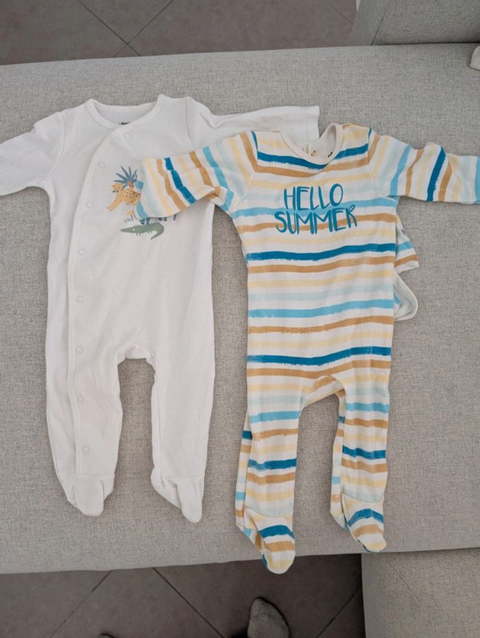 Lot pyjamas été bébé 9mois