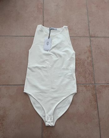 Body blanc/creme stradivarius
