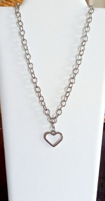 Collier/chaîne argentée pendentif cœur