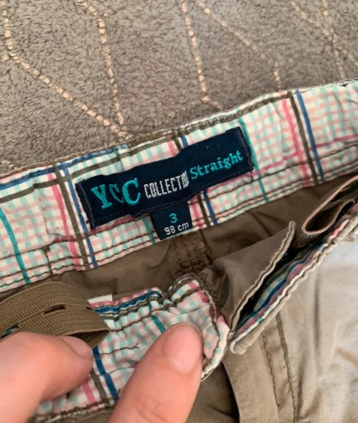 Short beige garçon taille 3 ans - photo numéro 2