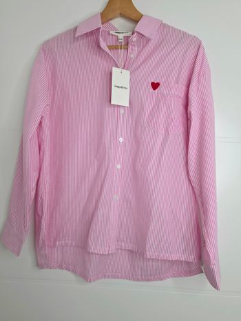 Chemise rose rayée blanche In April 1986