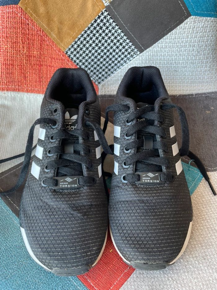 Basket Adidas pointure 36
