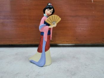 Figurine princesse mulan /disney