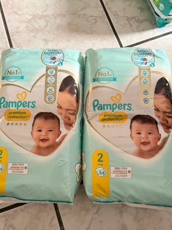 Vend couche Pampers