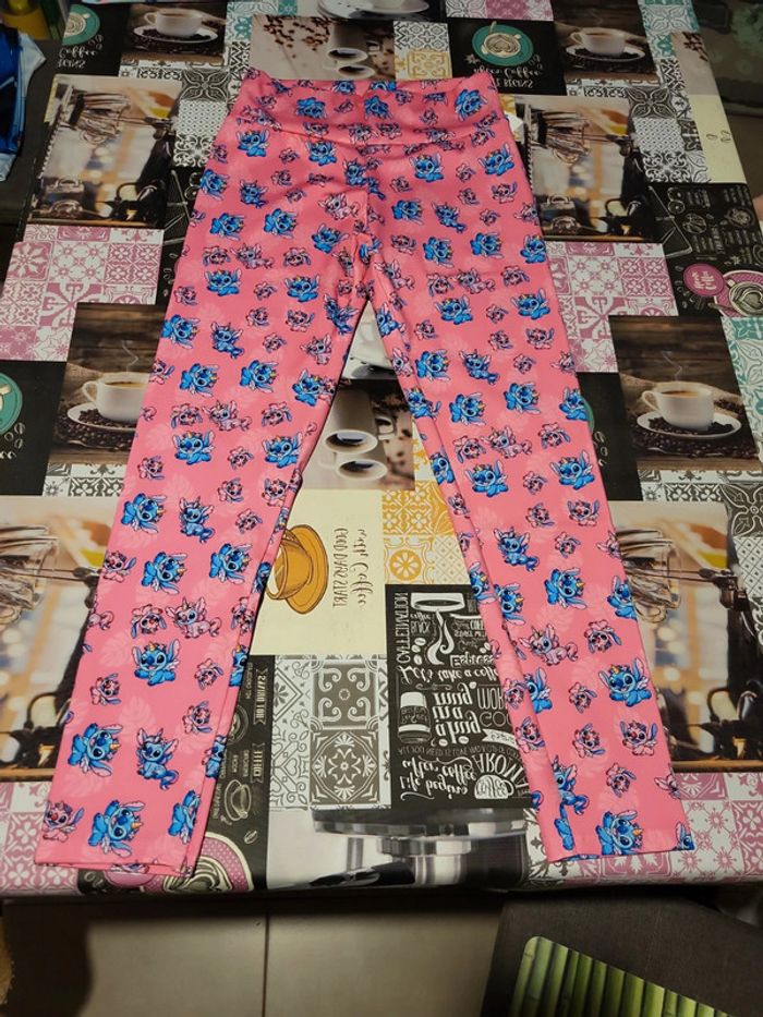 Leggings Stitch 14 ans