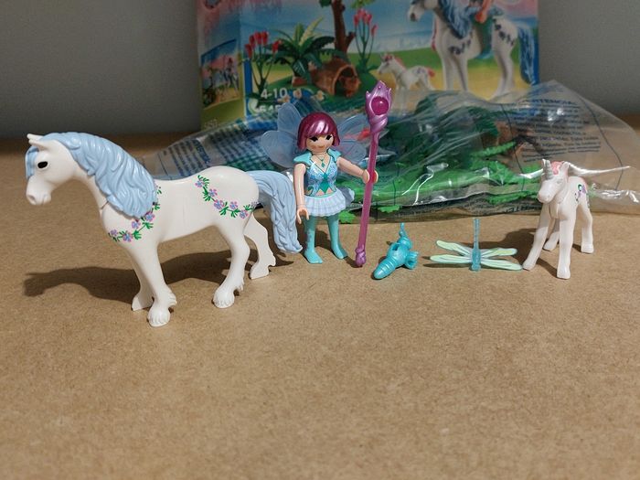 Fée aquarella avec licorne playmobil - photo numéro 2