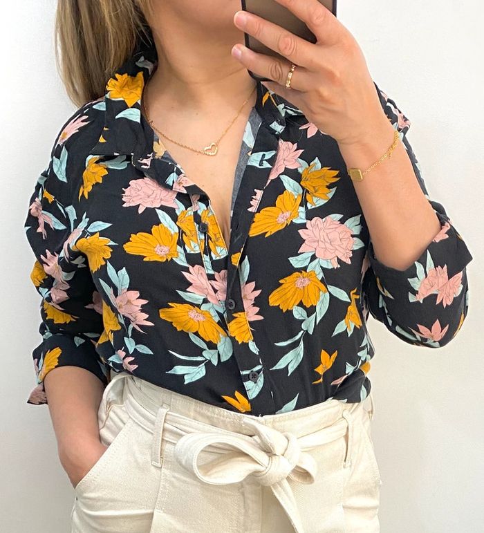 Chemise a fleurs
