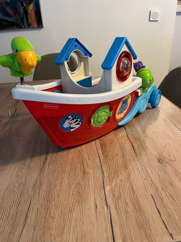 Bateau pour premier âge