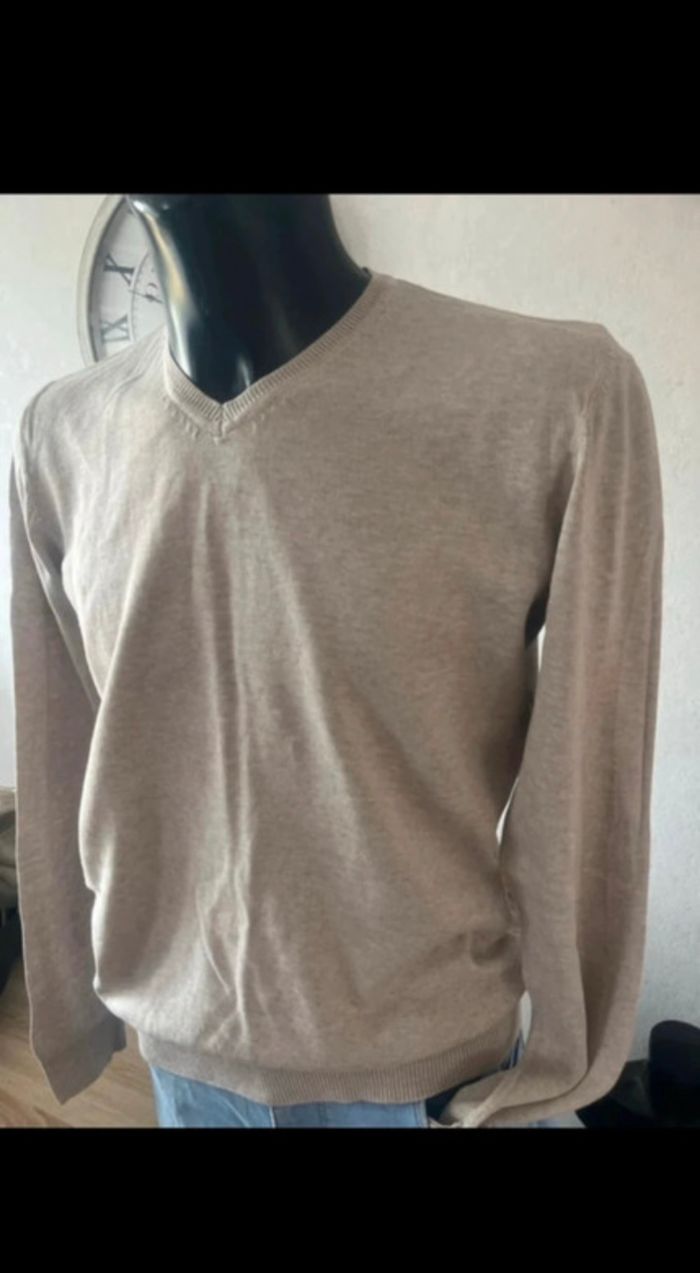 Pull en V homme - photo numéro 4