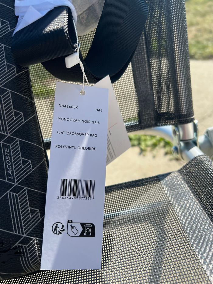 Sacoche Lacoste authentique neuve avec étiquette - photo numéro 2