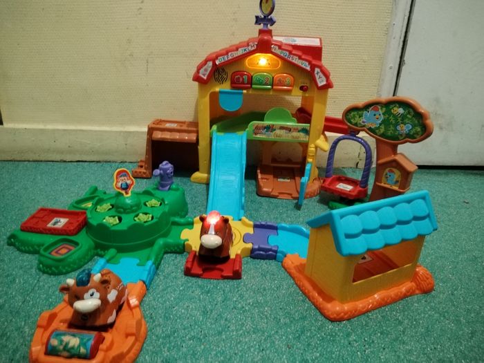 Ferme tut tut animaux