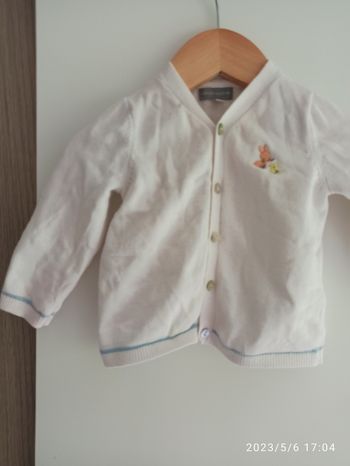 Gilet taille 6 mois