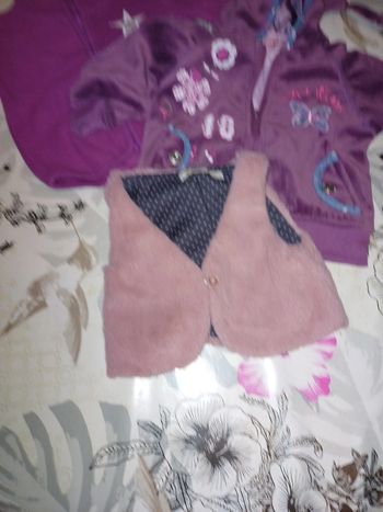 3 gilets 12 mois