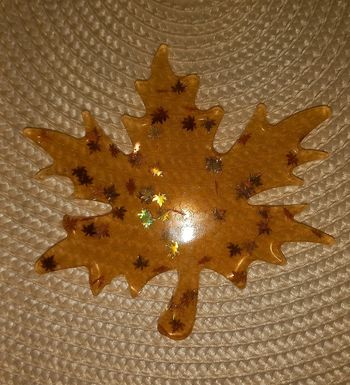 Dessous de verre feuille d'érable epoxy