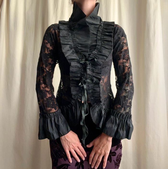 Blouse dentelle col montant Victorian Goth vintage 90s - Taille M - photo numéro 4