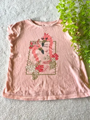 Très jolie tee shirt pour petite fille