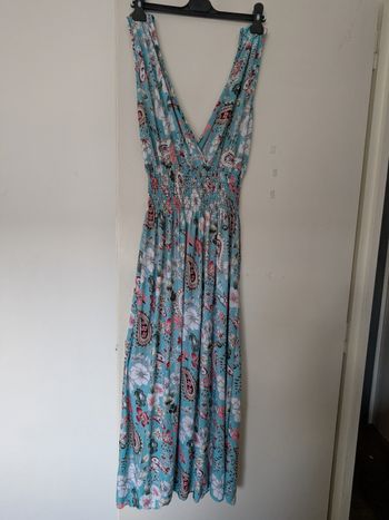 Robe longue neuve
