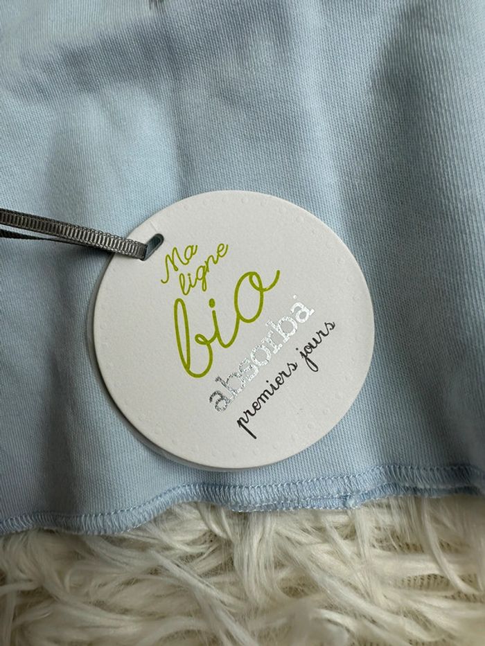 💙 Brassière Absorba – Taille 1 mois - photo numéro 4