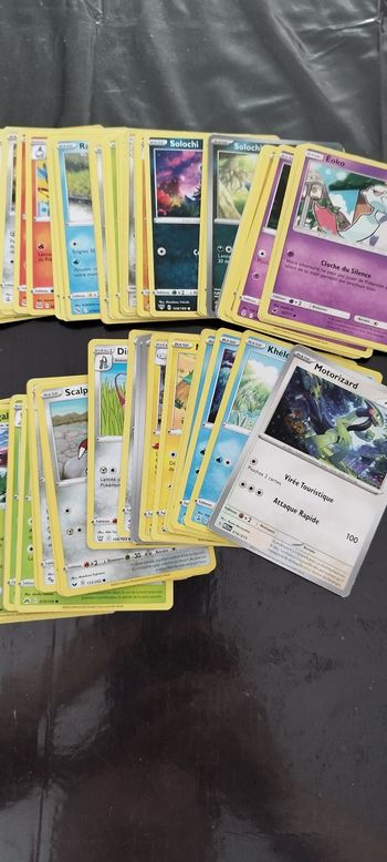 Lot cartes Pokémon