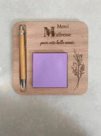Support post it