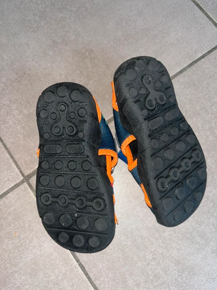 Sandale aquatique neuf taille 24 - photo numéro 3