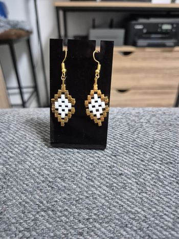 Boucle d'oreille en perle 