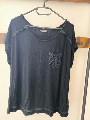 Élégance et Confort : Top Yessica - Taille M - Impeccable