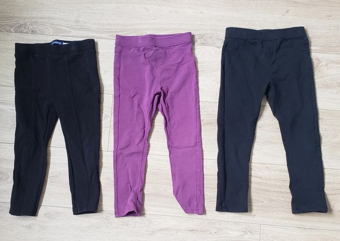 Lot 3 leggings Kiabi okaidi 4 ans noir violet
