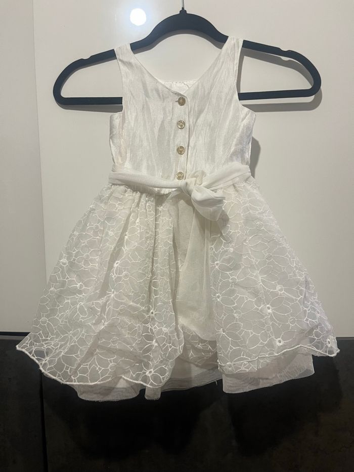 Robe orchestra très bon état taille 4 ans - photo numéro 5