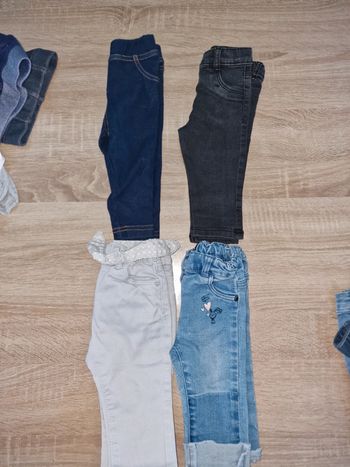 Lot de 4 jeans 6 mois