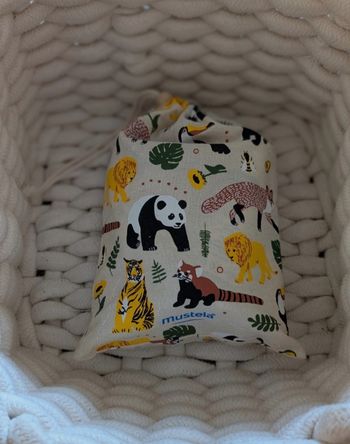 Pochette de produit à tester mustela / biolane