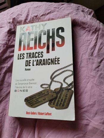 Les traces de l araignée kathy Reichs