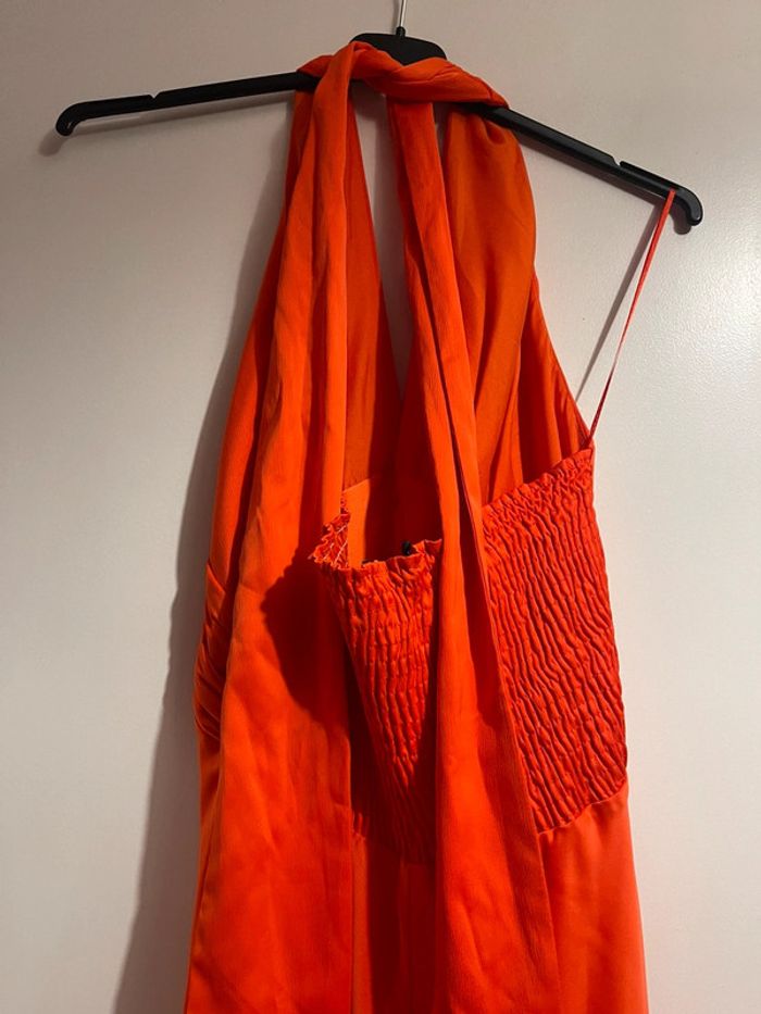 Robe dos nu - photo numéro 3