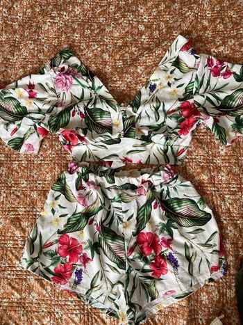 Ensemble top et short taille unique
