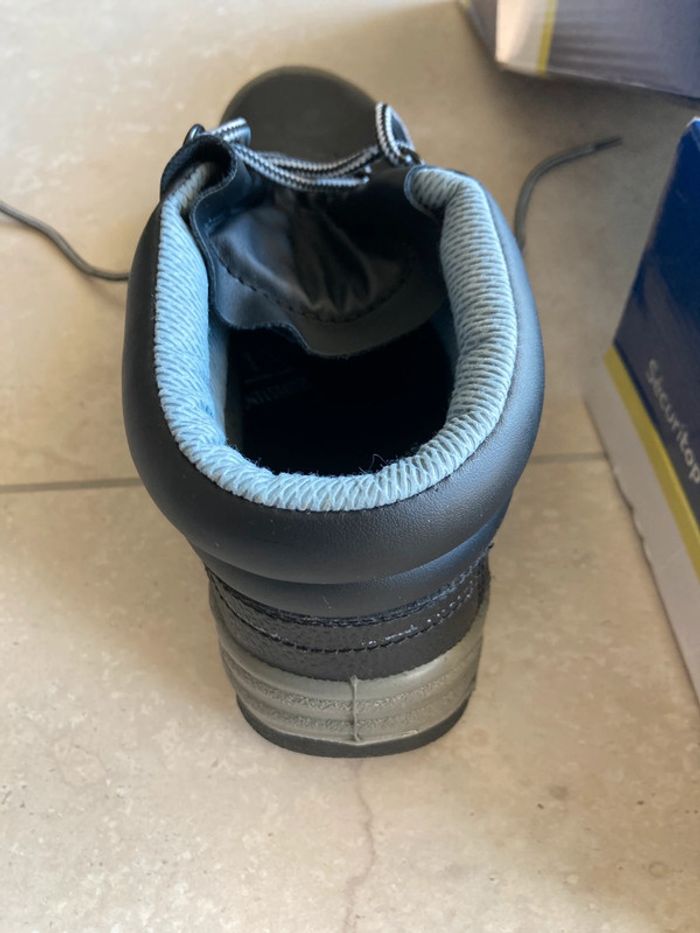 Chaussure de sécurité - photo numéro 8
