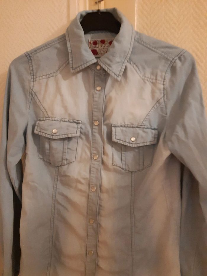 Chemise femme taille 3 - photo numéro 2