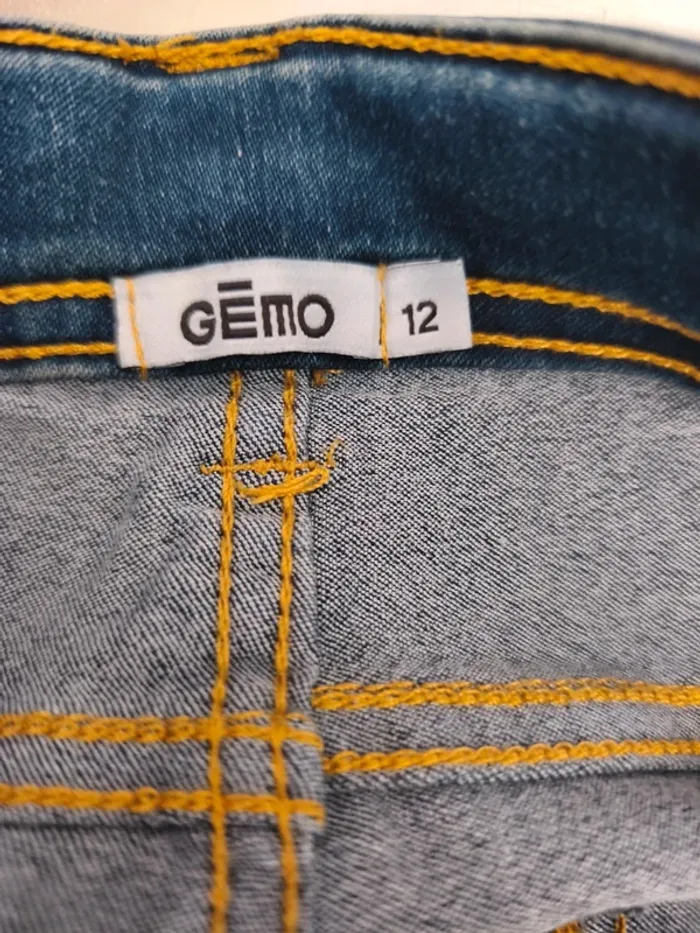 Jeans garçon taille 12 ans - photo numéro 2