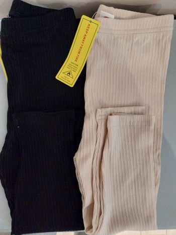 2 leggins neuf cozy cub 2/3ans