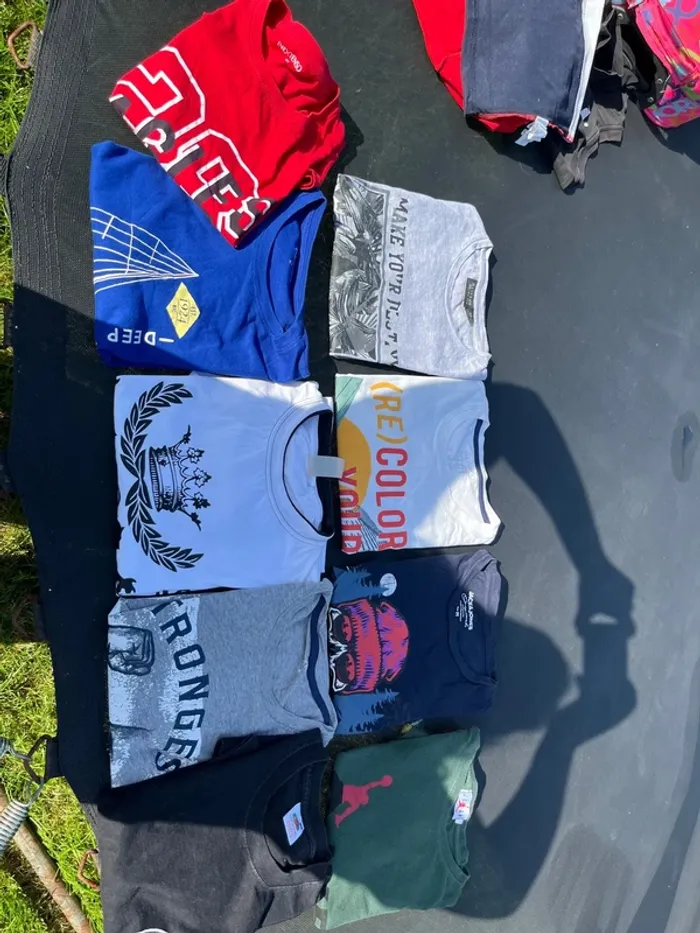 Tee-shirts