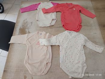 4 bodys ml mots d'enfants