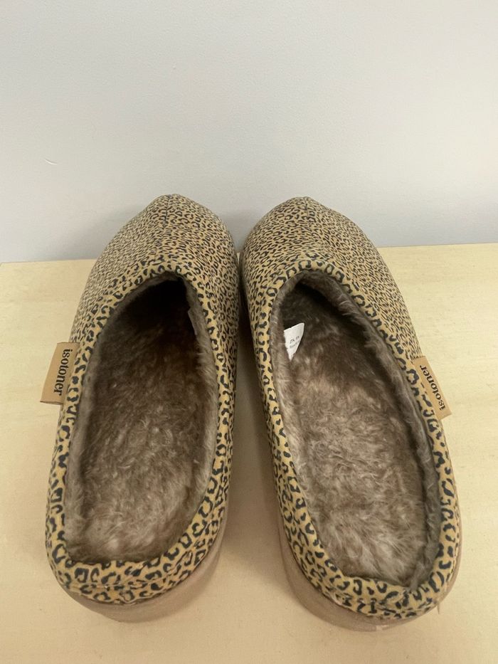 Chausson isotoner - photo numéro 2