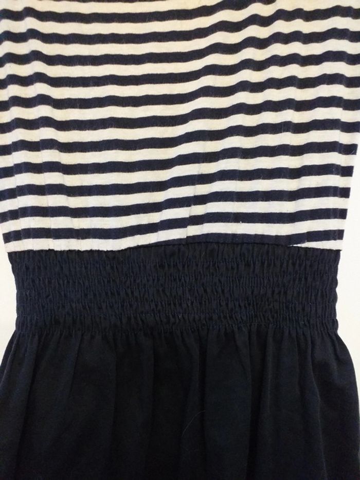 Robe bleue marine - photo numéro 5