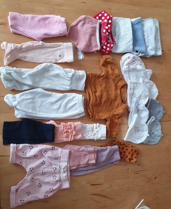 Lot vêtements bébé 1mois