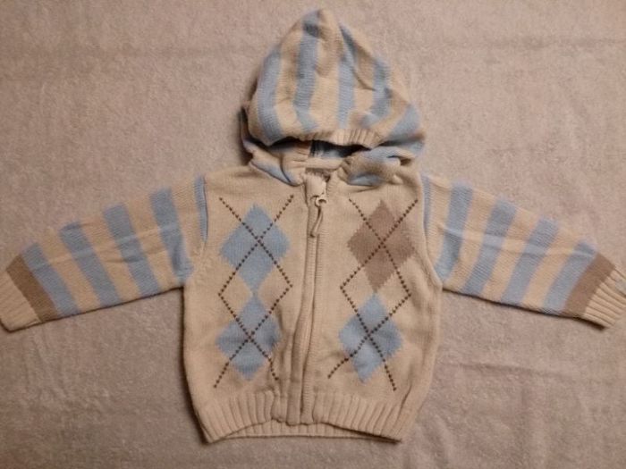 Gilet 3-6 mois (réf interne C23)(familleac72)